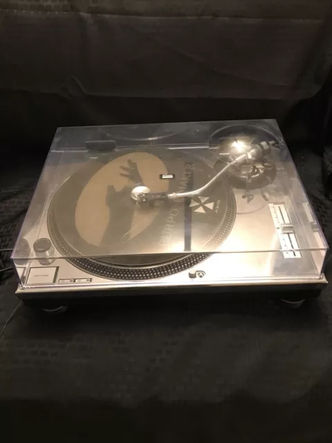 Vintage Chrome Technics SL-1200MK2-A-1 Direct Drive Turntable Record Player Lp
