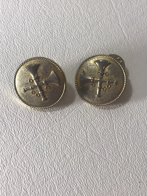 2 Gold Tone Fire Department Collar Insignia Pins 2 Crossed Bugles