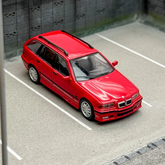 Modellino BMW M3 E36 Touring Scala 1/64 – Mortal Color Nero, Edizione Da Collezione