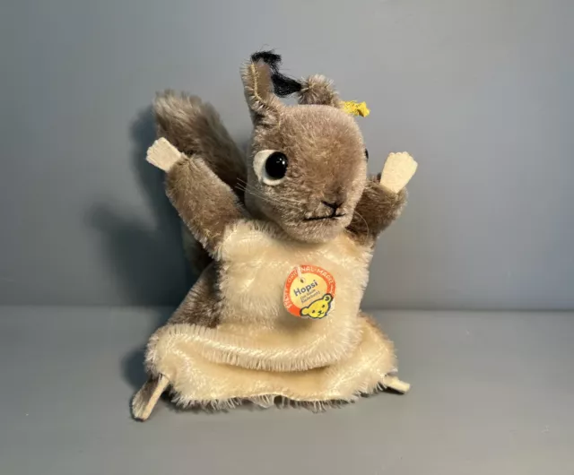 Alte Steiff Handpuppe Eichhörnchen Hopsi 6900/18 23 cm Marke und Fahne | #D3