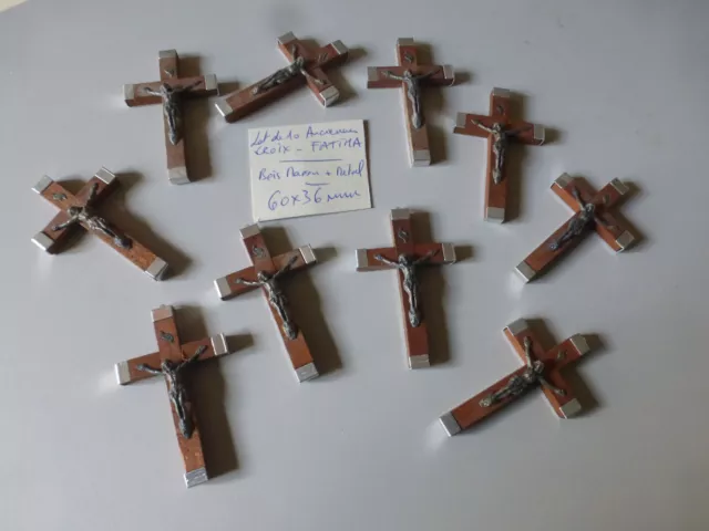 lot de 10 ancienne grande croix FATIMA en bois / métal  soeur pretre curé  6 cm