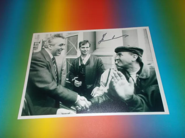 Egon Krenz  SED  DDR signiert signed autograph Autogramm auf 20x28 Foto