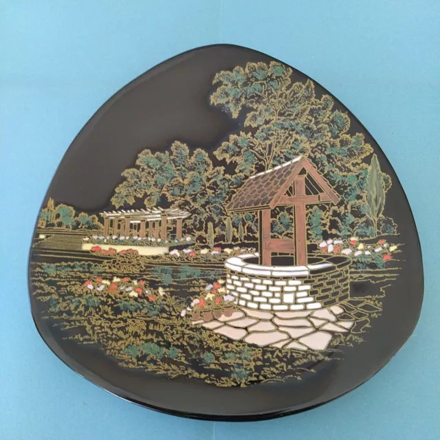 Assiette Décorative Longwy triangle 3522 "La Roseraie"