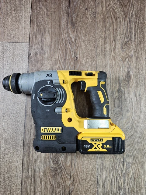DEWALT DCH273 18V XR Brushless SDS Plus Rotary Hammer Drill Body + 5 Ah ...