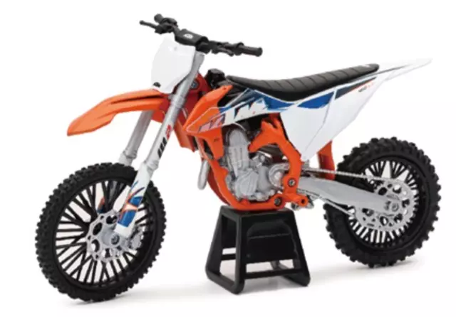 Moto de Ferro Trilha Miniatura Yamaha YZ 250 1:6 na Caixa New-Ray - Outros  Livros - Magazine Luiza