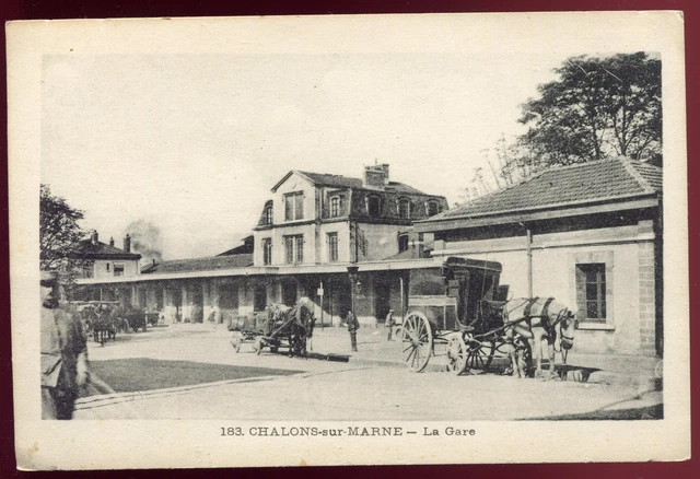 cpa 51 Chalon-sur-Marne. La Gare