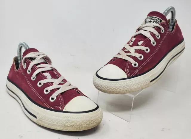 Converse Chuck Taylor All Star Womens Size 7 Shoes Burgundy Low Top Sneakers