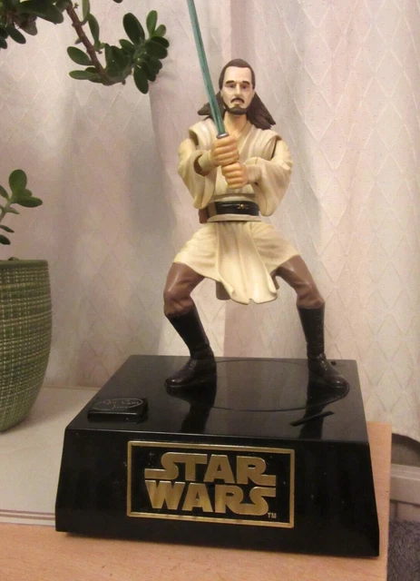STAR WARS EPISODE 1  - INTERACTIVE TALKING BANK - QUI-GON JINN - never used