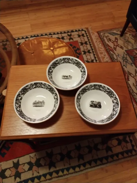 Set Of 3 Prinknash Abbey Pottery Bewick's Houndes Cereal Bowls 16cm. Vgc