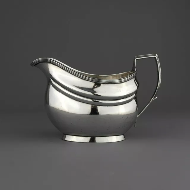 Large Antique Georgian Solid Sterling Silver Cream Jug / Sauce Boat. London 1806