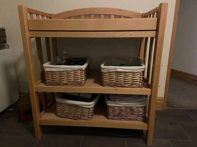 Mamas and online papas changing station