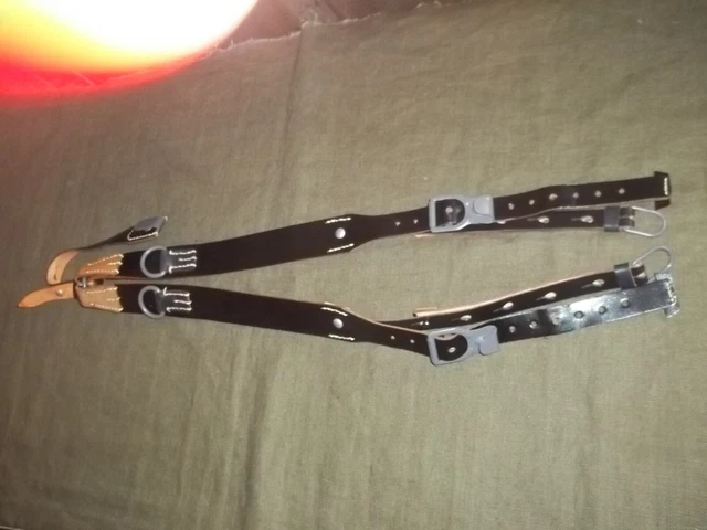 WW2 German Early to Mid War Leather Y-Straps Early Style Hardware