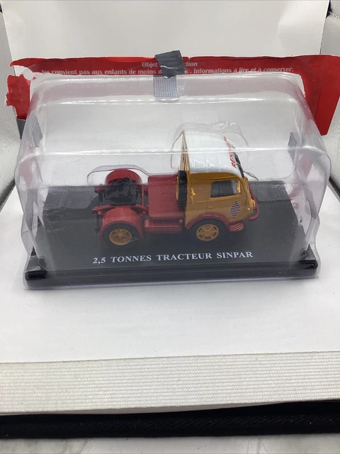 Renault 2.5 Tonnes Tracteur Sinpar 1954 Ixo 1/43