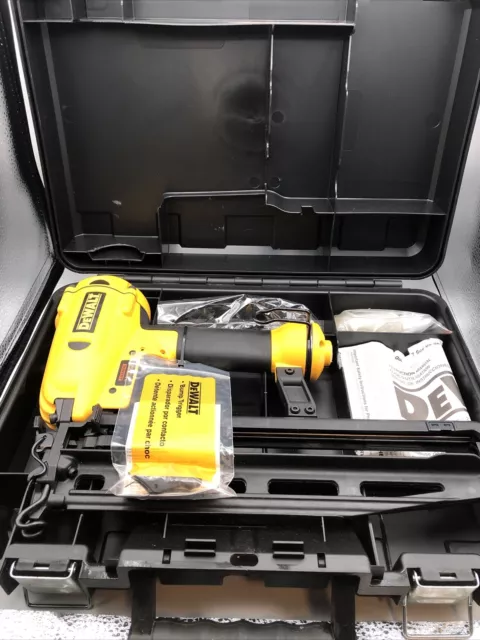 Dewalt d51256 finish nailer 2025