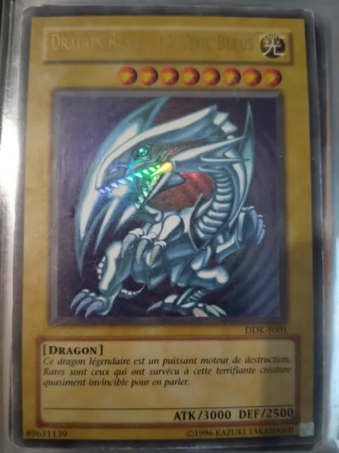 Dragon blanc aux yeux bleus carte Yu-Gi-Oh