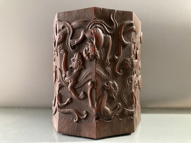 Chinese Antique Old Bamboo Carved Beast Brush Pot Collection Office Supplies Art