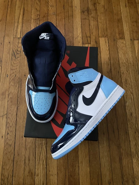Nike Air Jordan 1 Retro High Blue Chill UNC Patent Leather CD0461-401 SIZE 9.5 W Nike Air Jordan 1 Retro High Blue Chill UNC Patent Leather CD0461-401 SIZE 9.5 W