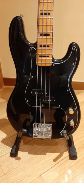 Fender Classic Vibe’ 70s Precision bass