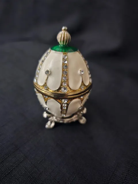 Atlas Editions Faberge Egg, Nest Of Pearls with Heart Trinket Box