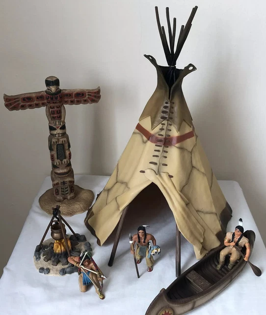 SCHLEICH WILD WEST Indian Teepee, Canoe, Fire, Totem Pole