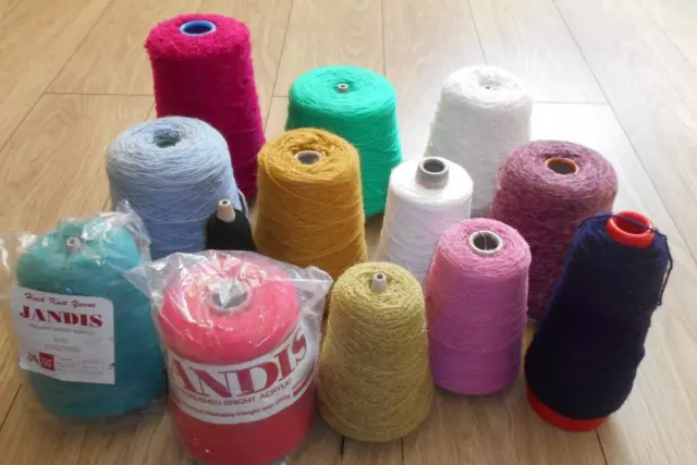 Joblot Yarn, 13 Cones of knitting yarn. (5kg’s)