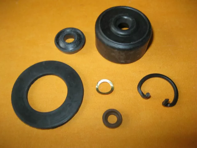 FORD ZEPHYR, ZODIAC Mk2 (56-62) CLUTCH MASTER CYLINDER REPAIR KIT