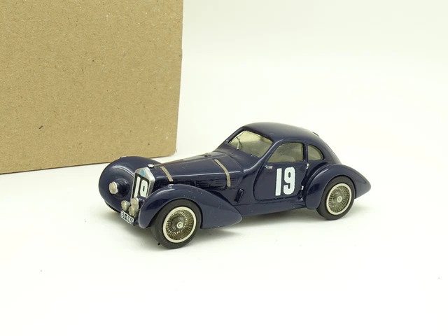 Voiture de collection - Delage D6-70 1937 - Spark 1/43