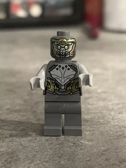 New LEGO® Chitauri Minifigure w/ Weapon - Marvel The Infinity Saga - 76186 sh730