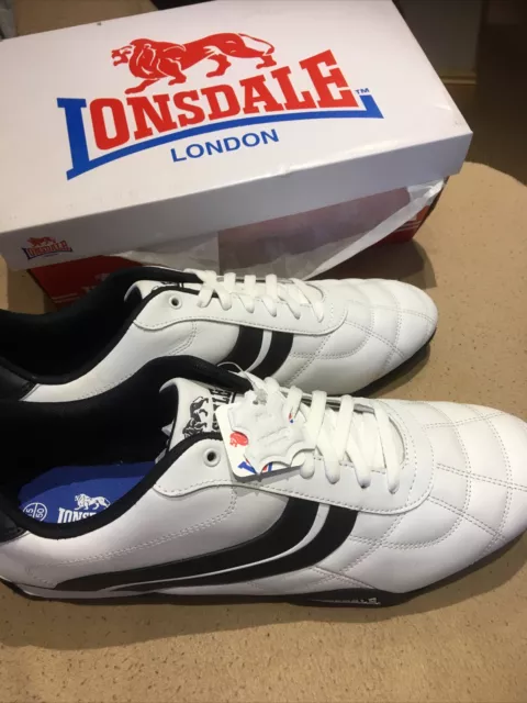 Lonsdale slip sales on trainers