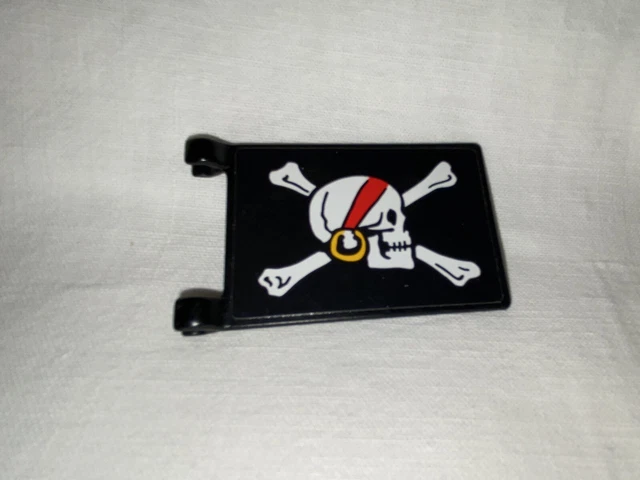 Figurine PLAYMOBIL Special 4690 - Pirate Avec Drapeau Tête De Mort - Occasion Complète
