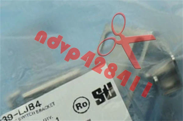 1 pz nuova staffa di montaggio Omron F39-LJB4