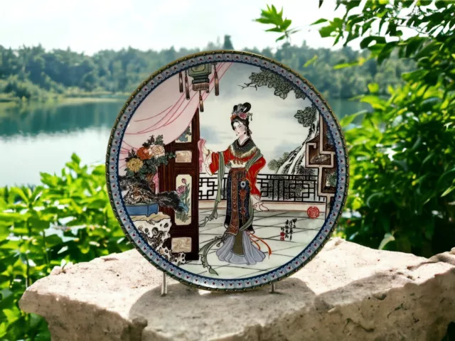 Chinese Imperial Jingdezhen Porcelain 2nd Plate 1986 Beauties of the Red Mansion