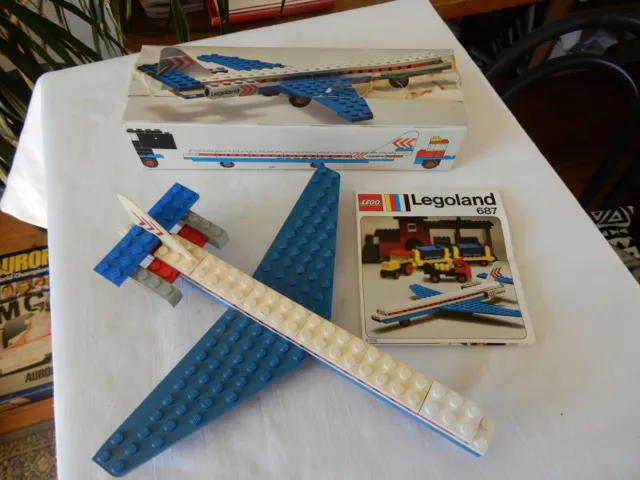 legoland flugzeug mit box nr.687 aus den 70er jahren