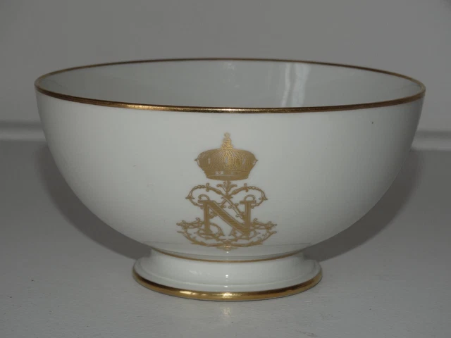 Bol Ancien En Porcelaine De Sologne - Décor Chasse Avec Chiots, Chatons Et Insectes - Vintage