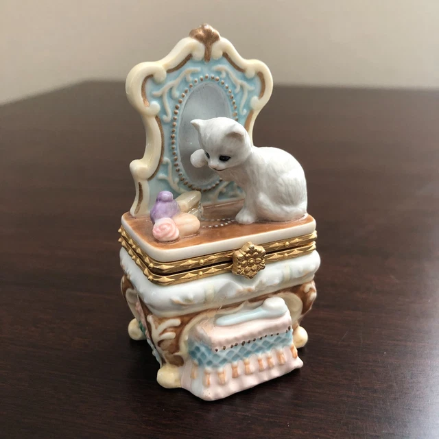 Westland Vintage Cat Trinket Box 1999 Dressing Table