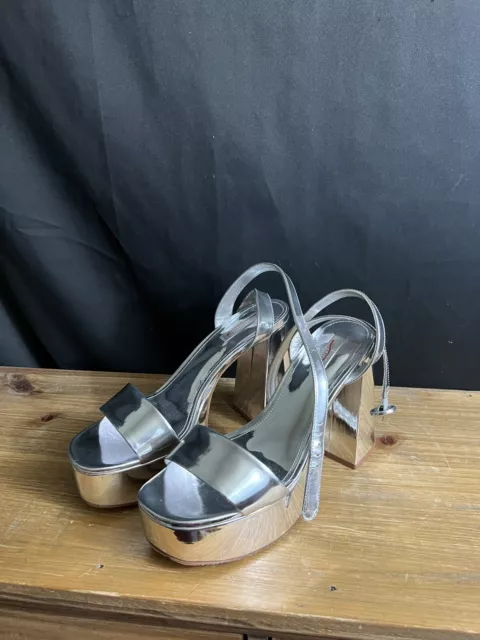 NWOB LARROUDE DOLLY SILVER Leather Ankle-Strap Platform Sandals US SZ 7 $315