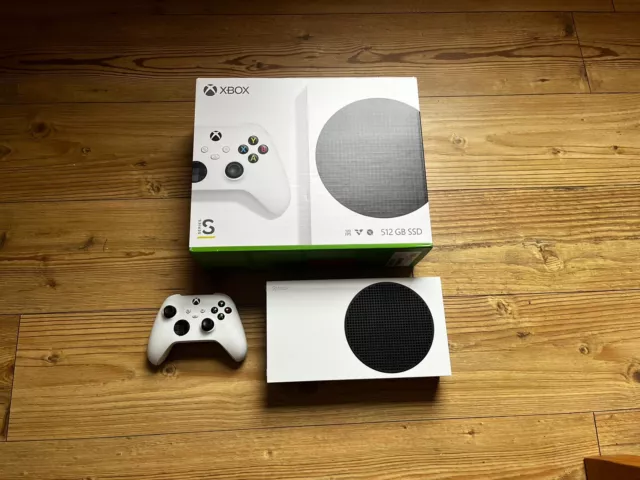 Microsoft Xbox Series S 512gb Game Console With Controller. White. Pre-owned.