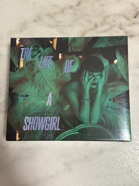 The Life of a Showgirl Deluxe CD US 限定 The Life of a Showgirl US 限定 Deluxe CD - メルカリ