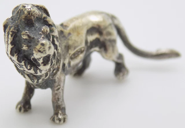 Vintage IN Argento Massiccio Italiano Mano Leone Miniatura Statuina Timbrato