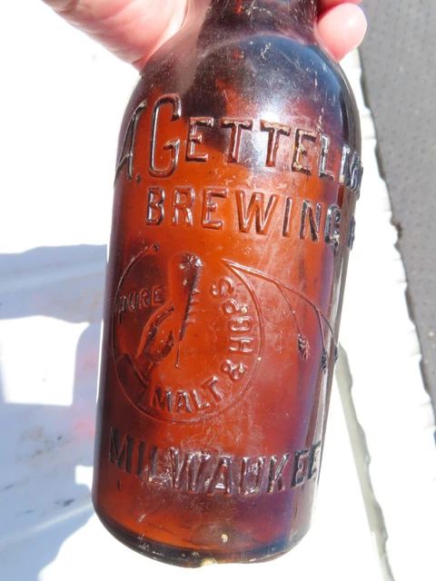 Rare Vintage Original Gettelman Embossed Pre Prohibition beer Bottle