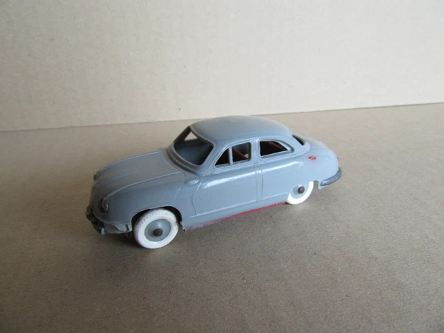 GC3001 IXO / Altaya / Panhard Dyna Grand Standing 1958 Bleu / Gris 1/43