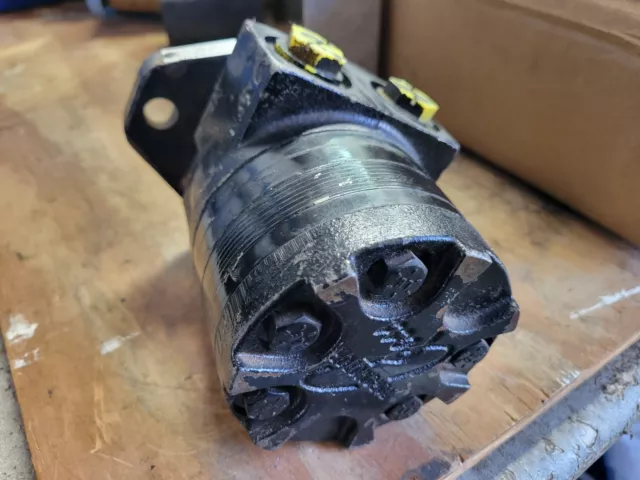 ROSS TRW MF030610AAAA Ross Turque hydraulic motor  SALE NEW NOS RARE $279