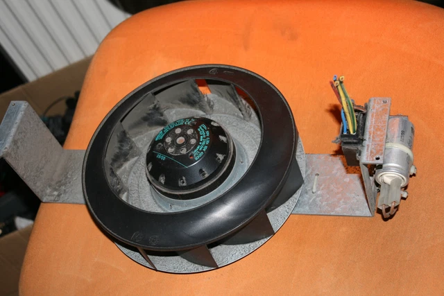 Solárium Soltron ergoline X50-60 Ventilador Detrás