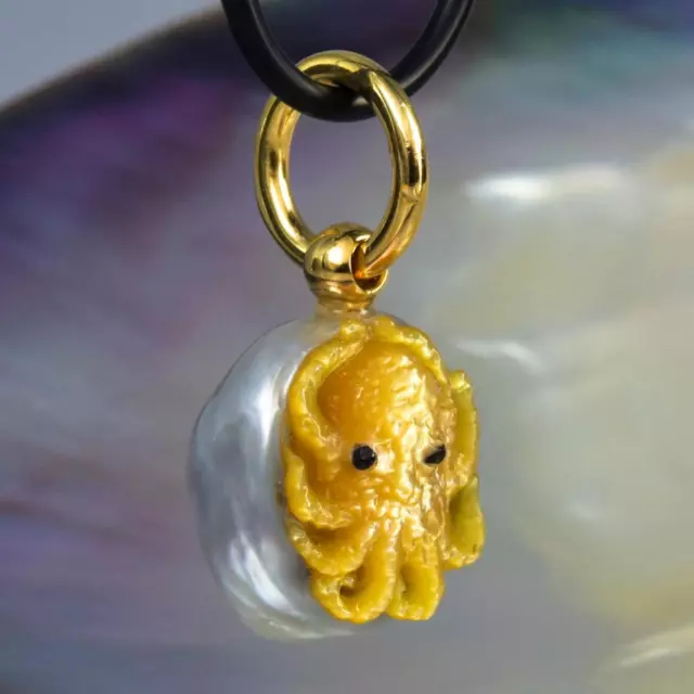 Octopus Pendant South Sea Pearl Carved Mother-of-Pearl & Vermeil Sterling 4.79 g