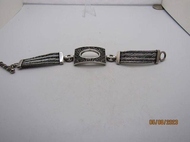 Stunning Lois Hill Sterling Silver(35.2 grams) Toggle Bracelet Indonesia. CL523