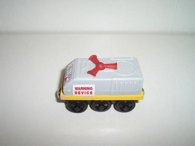 THOMAS WOODEN TRAIN Sodor Fog Horn Car Warning Device Sounds 2003