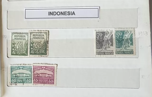 INDONESIA 44 rari francobolli + 8 doppi  dal 1951, usati perfetti come da foto.