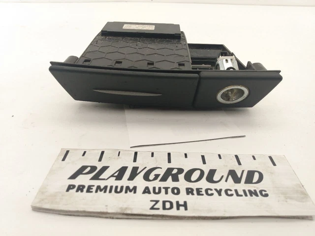 MERCEDES BENZ SLK 350 280 R171 Center Console Ashtray Lighter 05-11