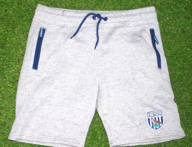 Official West Bromwich Albion leisure shorts (Size L)