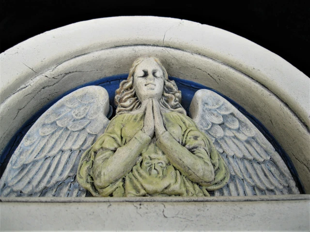 Angel  Arch    Garden   Arts & Crafts  Gothic Ellison Tile 3